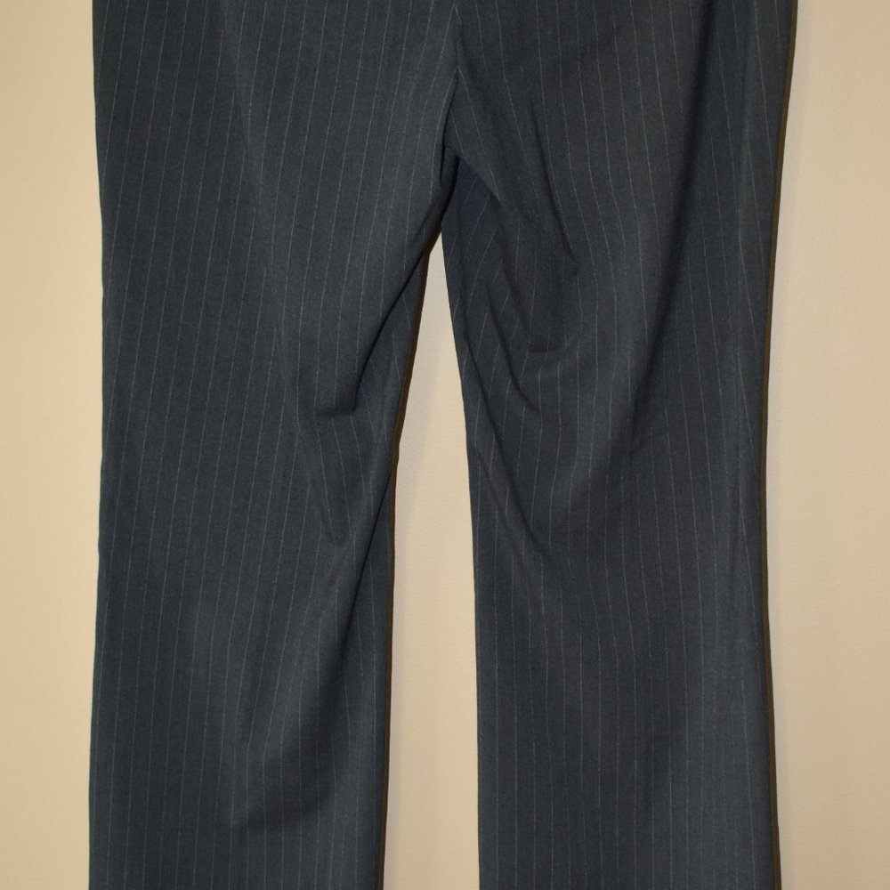 White House Black Market Women's Slim Boot Pinstripe Pants Size 8 Charcoal Gray - Picture 5 of 9